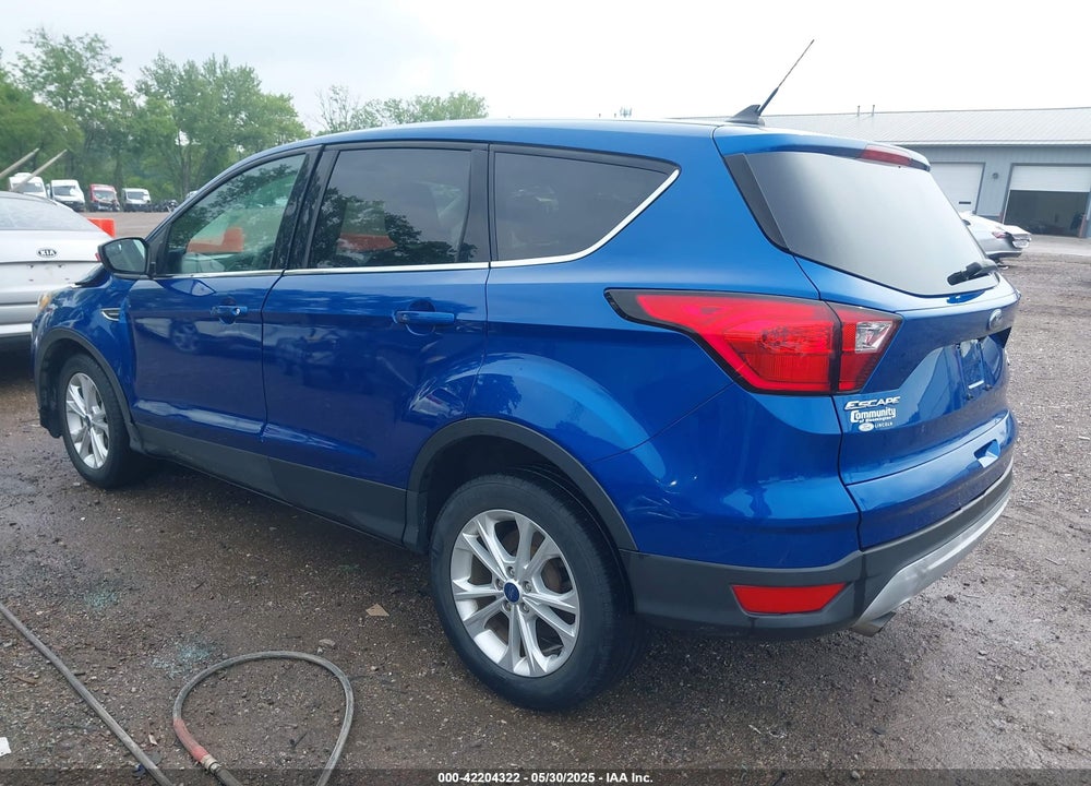 2019 FORD ESCAPE SE VIN: 1FMCU0GD1KUB77058