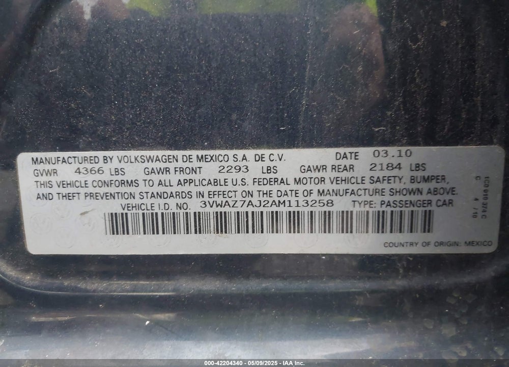 2010 VOLKSWAGEN JETTA VIN: 3VWAZ7AJ2AM113258