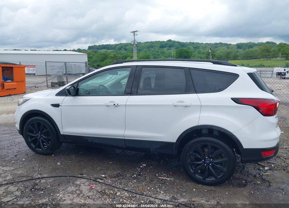 2019 FORD ESCAPE SE VIN: 1FMCU0GD2KUC46050
