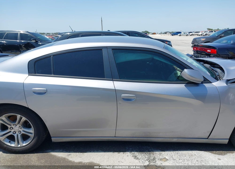 2016 DODGE CHARGER VIN: 2C3CDXBG2GH293320
