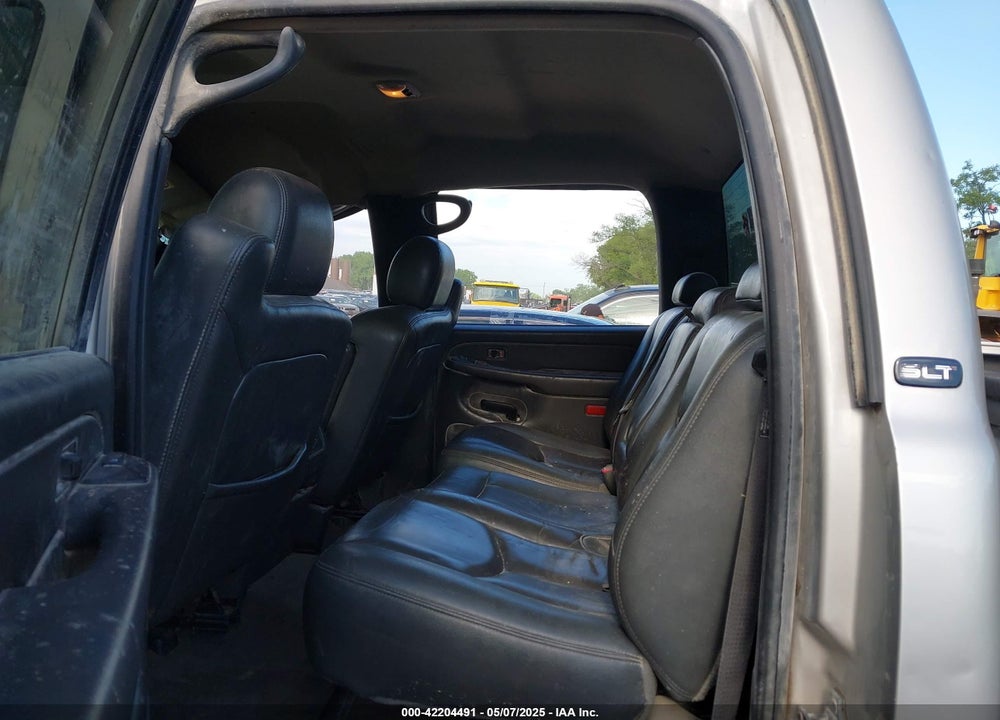 2004 GMC SIERRA 2500HD SLT VIN: 1GTHK23194F136501