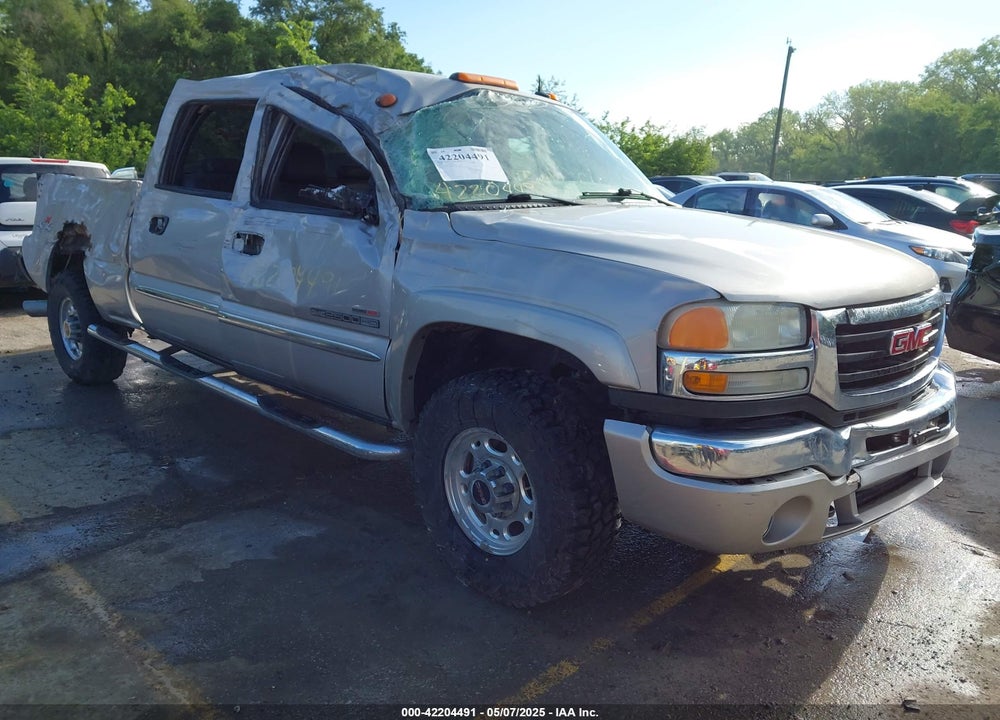 2004 GMC SIERRA 2500HD SLT VIN: 1GTHK23194F136501