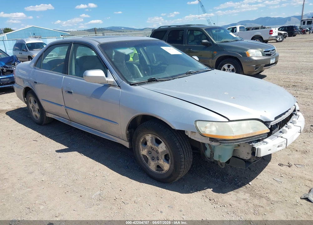 2001 HONDA ACCORD 3.0 EX VIN: 1HGCG16571A040672