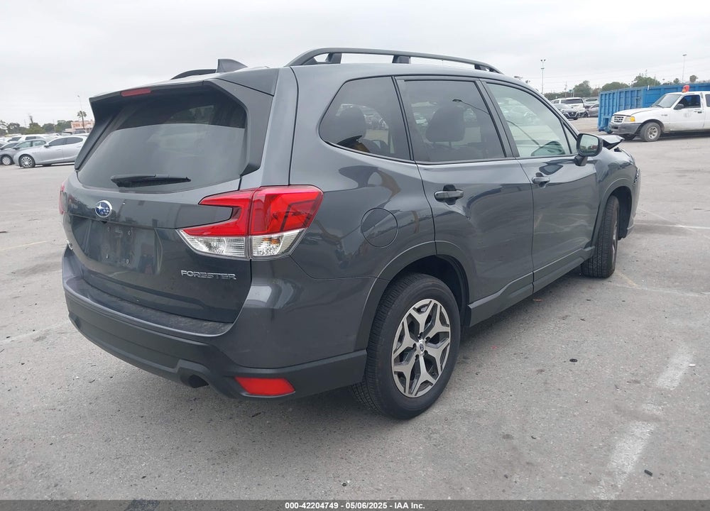2024 SUBARU FORESTER VIN: JF2SKADC3RH499017