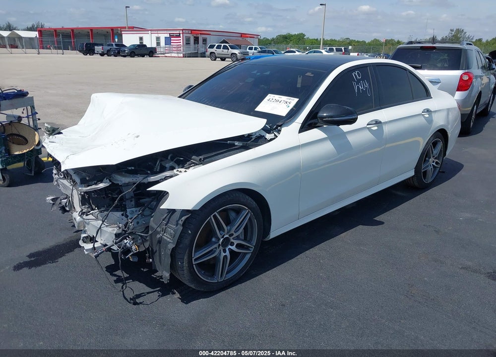 2018 MERCEDES-BENZ E-CLASS VIN: WDDZF4KB0JA370037