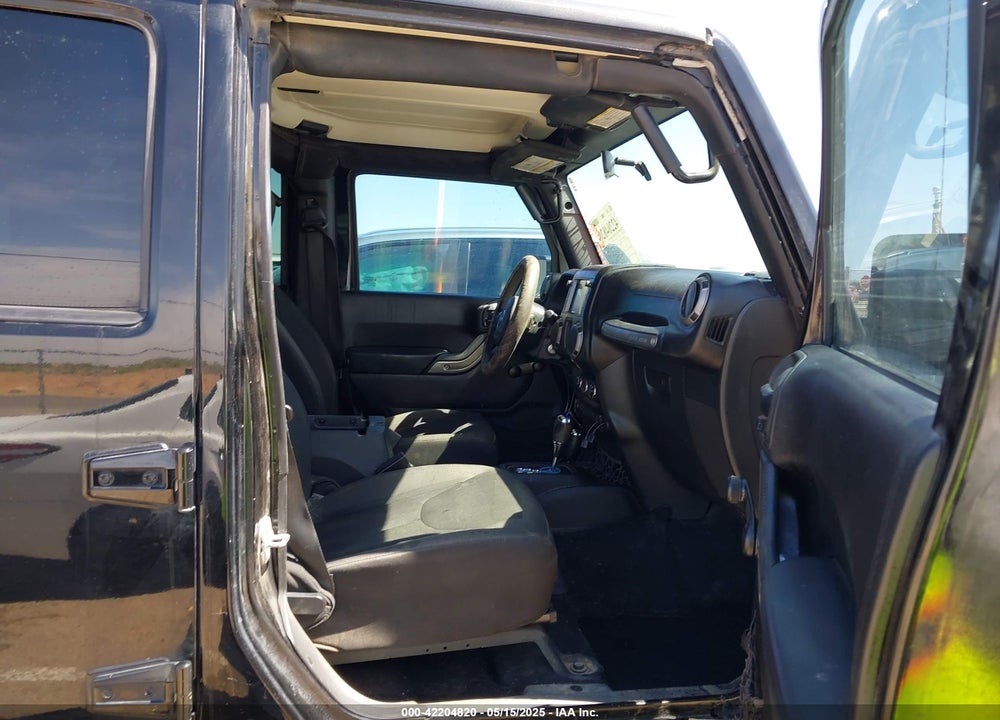 2015 JEEP WRANGLER UNLIMITED VIN: 1C4BJWDG5FL737301