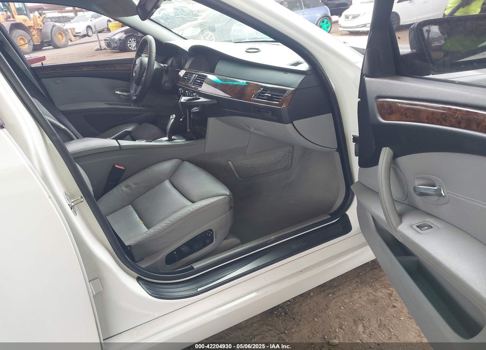 2008 BMW 535I VIN: WBANW13548CZ83029