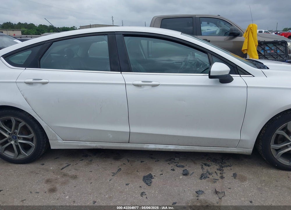 2017 FORD FUSION SE VIN: 3FA6P0H75HR254439