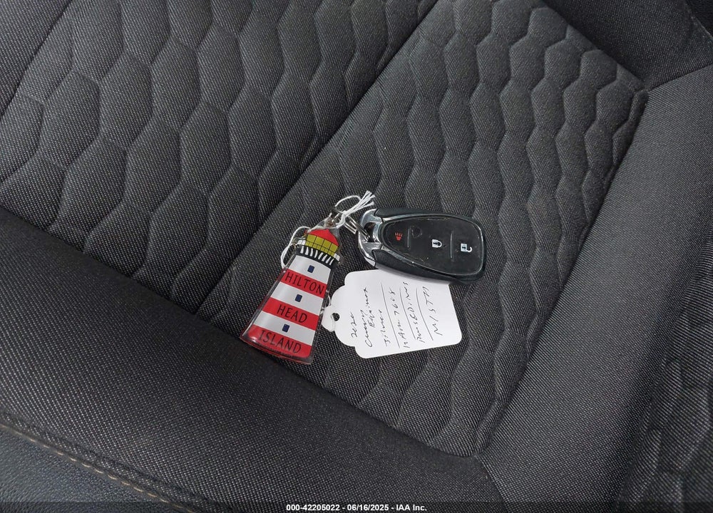 2020 CHEVROLET EQUINOX VIN: 2GNAXKEV3L6226178