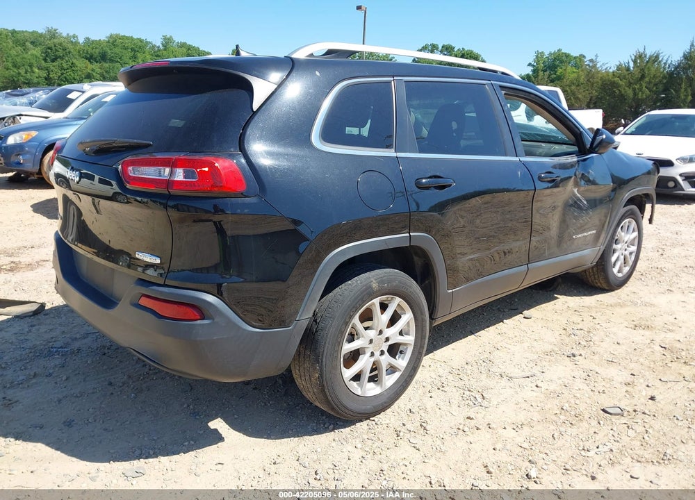 2017 JEEP CHEROKEE LATITUDE 4X4 VIN: 1C4PJMCB2HW512769