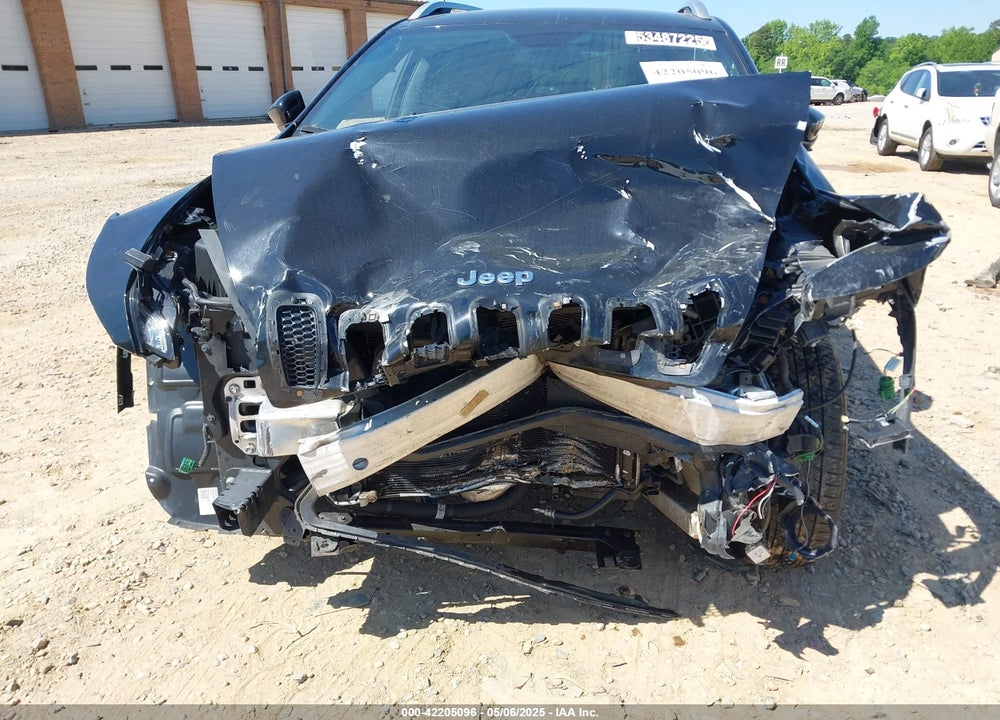2017 JEEP CHEROKEE LATITUDE 4X4 VIN: 1C4PJMCB2HW512769