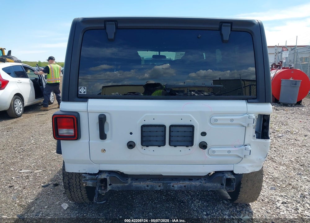 2019 JEEP WRANGLER UNLIMITED SPORT S 4X4 VIN: 1C4HJXDN5KW618297