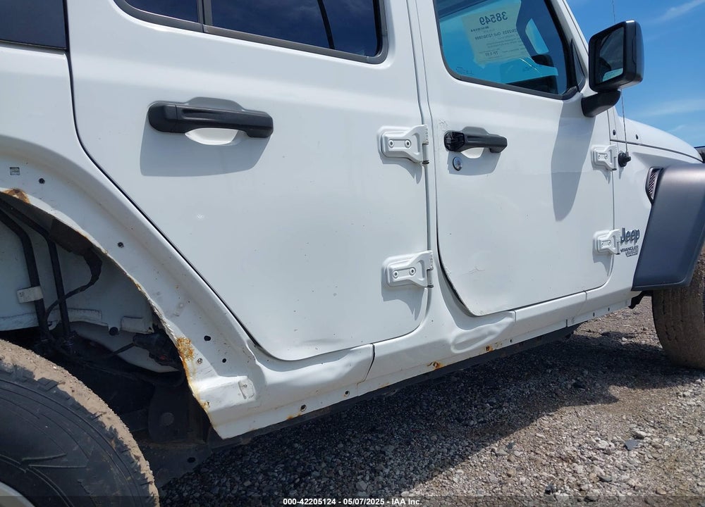 2019 JEEP WRANGLER UNLIMITED SPORT S 4X4 VIN: 1C4HJXDN5KW618297