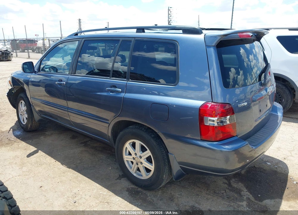 2005 TOYOTA HIGHLANDER VIN: JTEGD21A850120069