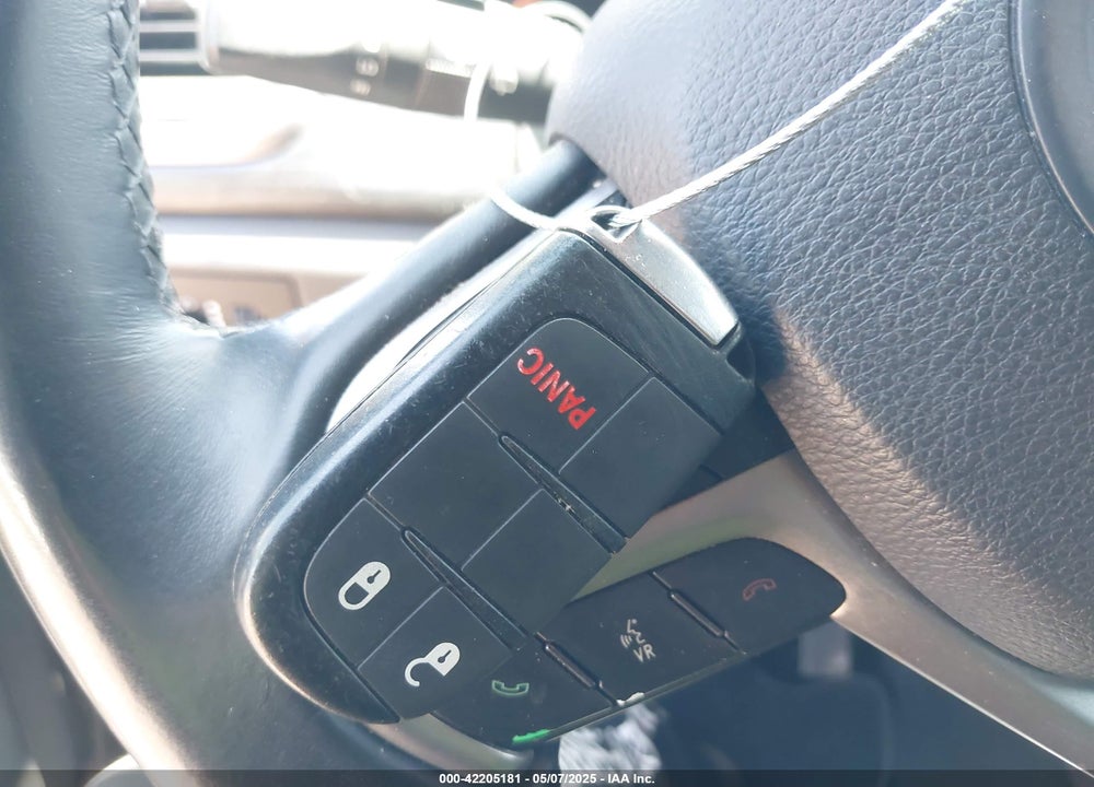 2019 JEEP GRAND CHEROKEE LAREDO E 4X2 VIN: 1C4RJEAG4KC690043