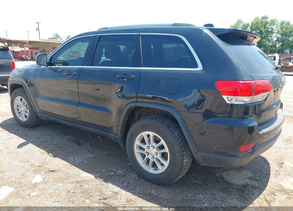 2019 JEEP GRAND CHEROKEE LAREDO E 4X2 VIN: 1C4RJEAG4KC690043