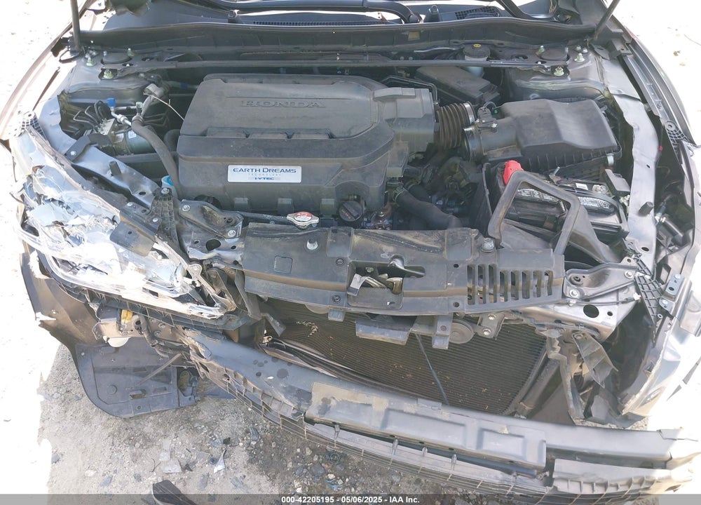 2017 HONDA ACCORD VIN: 1HGCR3F97HA041159