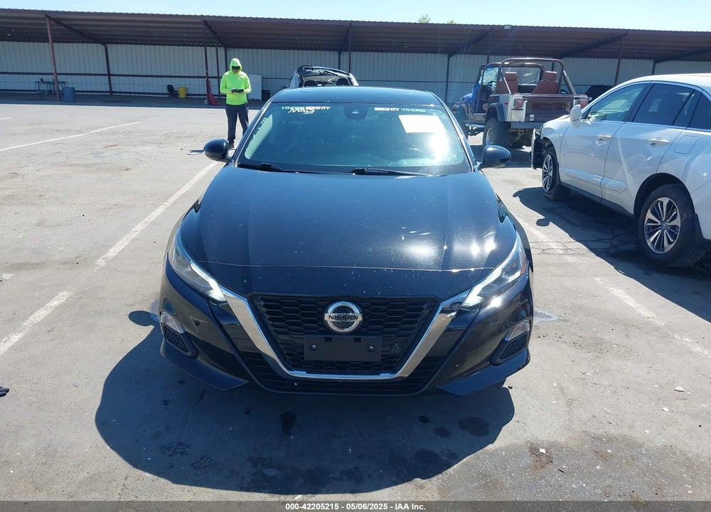 2021 NISSAN ALTIMA SR FWD VIN: 1N4BL4CV6MN421556