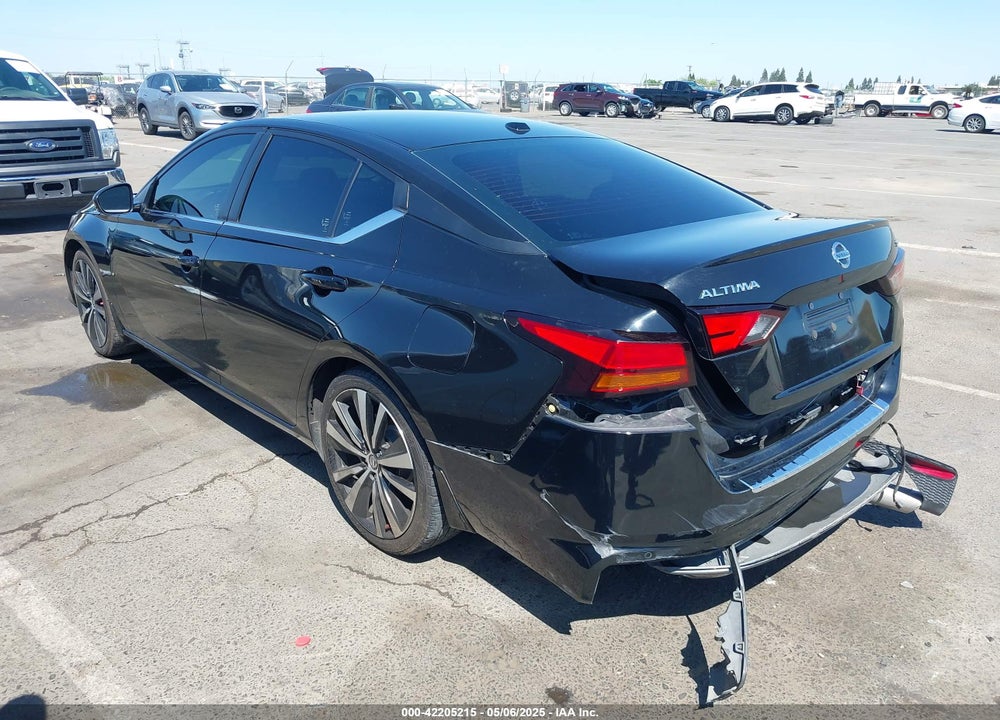 2021 NISSAN ALTIMA SR FWD VIN: 1N4BL4CV6MN421556