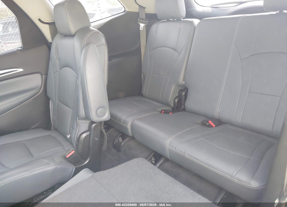 2019 BUICK ENCLAVE VIN: 5GAEVAKW0KJ263439