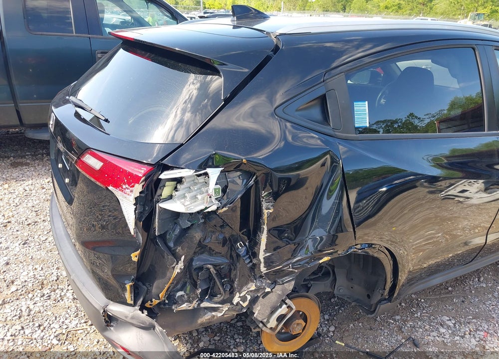 2022 HONDA HR-V VIN: 3CZRU5H53NM732937