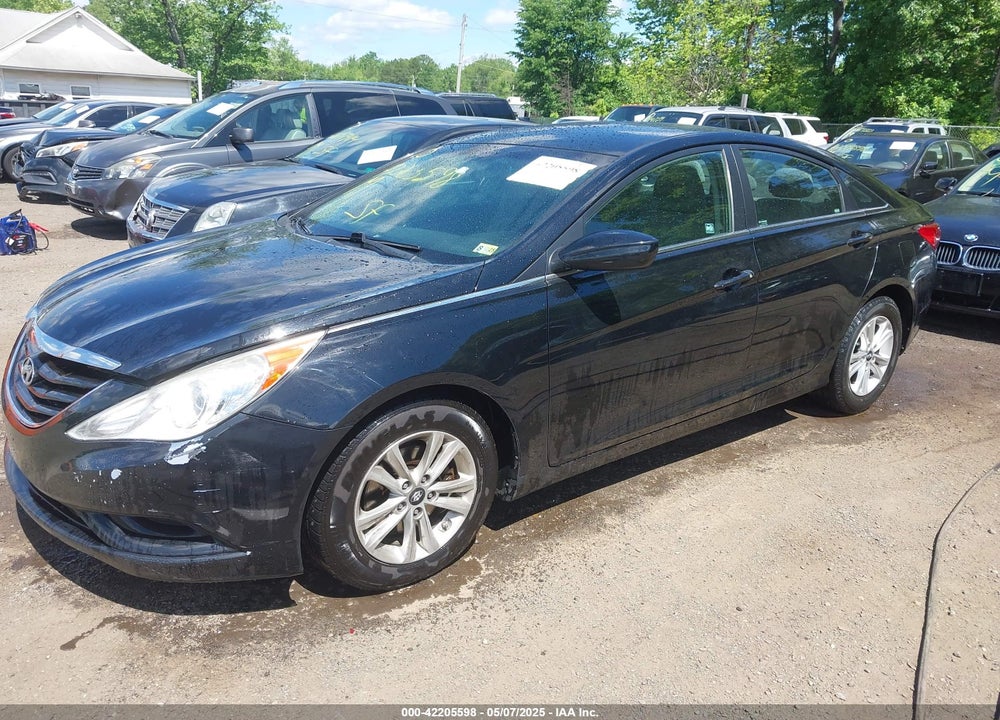 2012 HYUNDAI SONATA VIN: 5NPEB4AC4CH313057