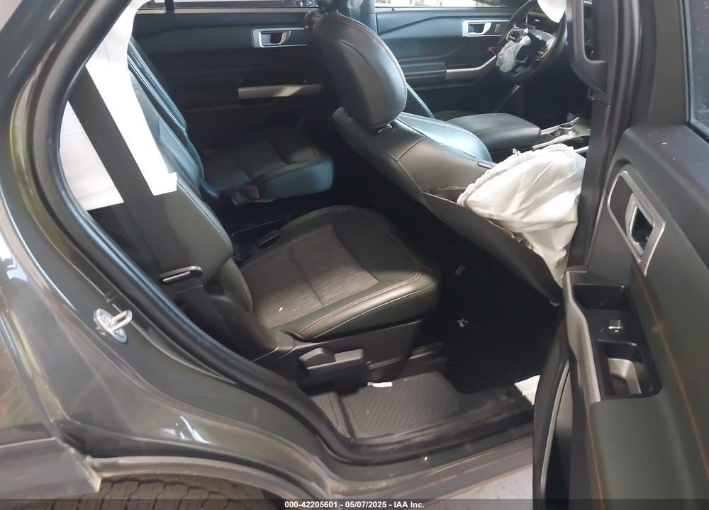 2021 FORD EXPLORER VIN: 1FMSK8JH9MGC36063