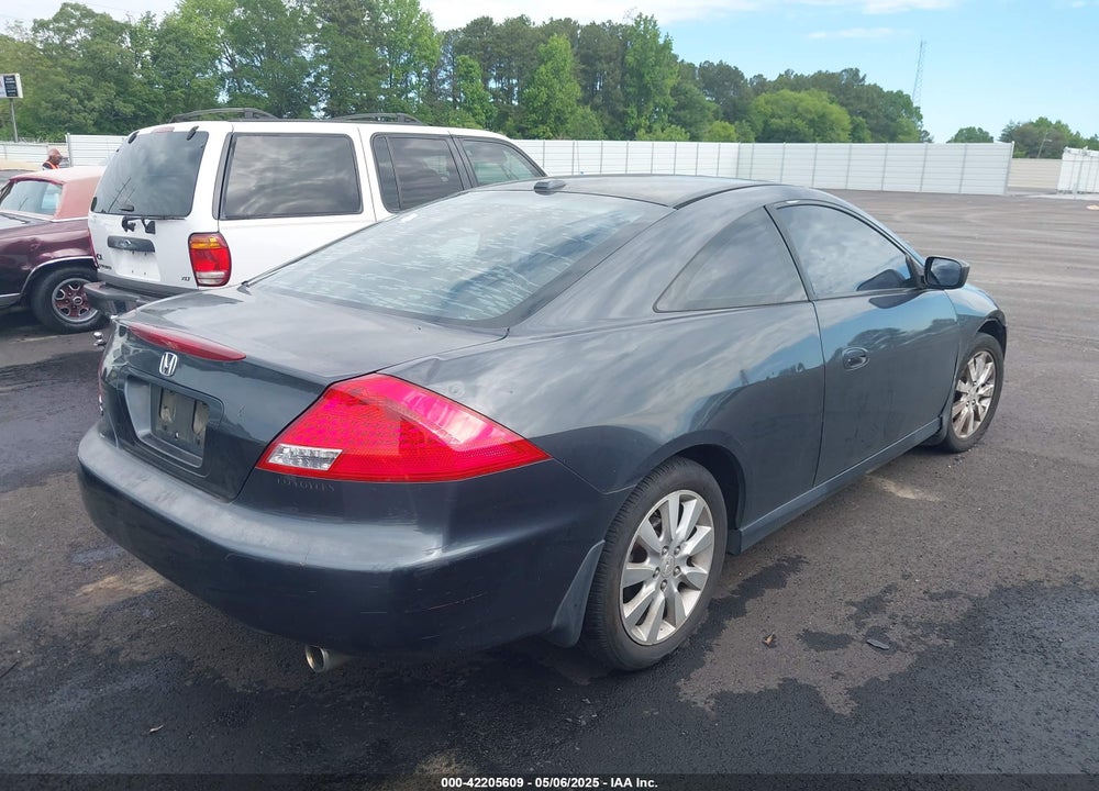 2006 HONDA ACCORD VIN: 1HGCM826X6A004417