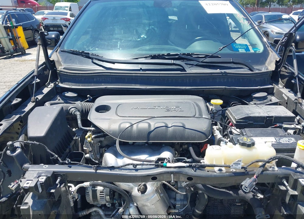 2019 JEEP CHEROKEE VIN: 1C4PJLLB9KD248110