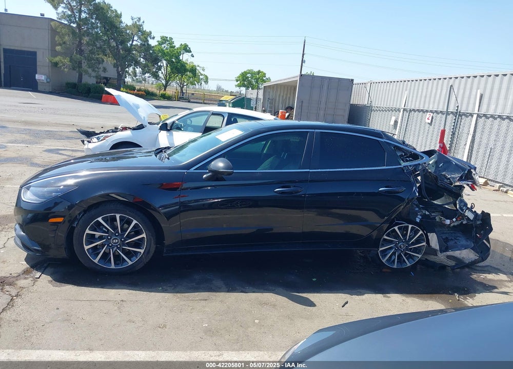 2022 HYUNDAI SONATA VIN: KMHL34J24NA187896