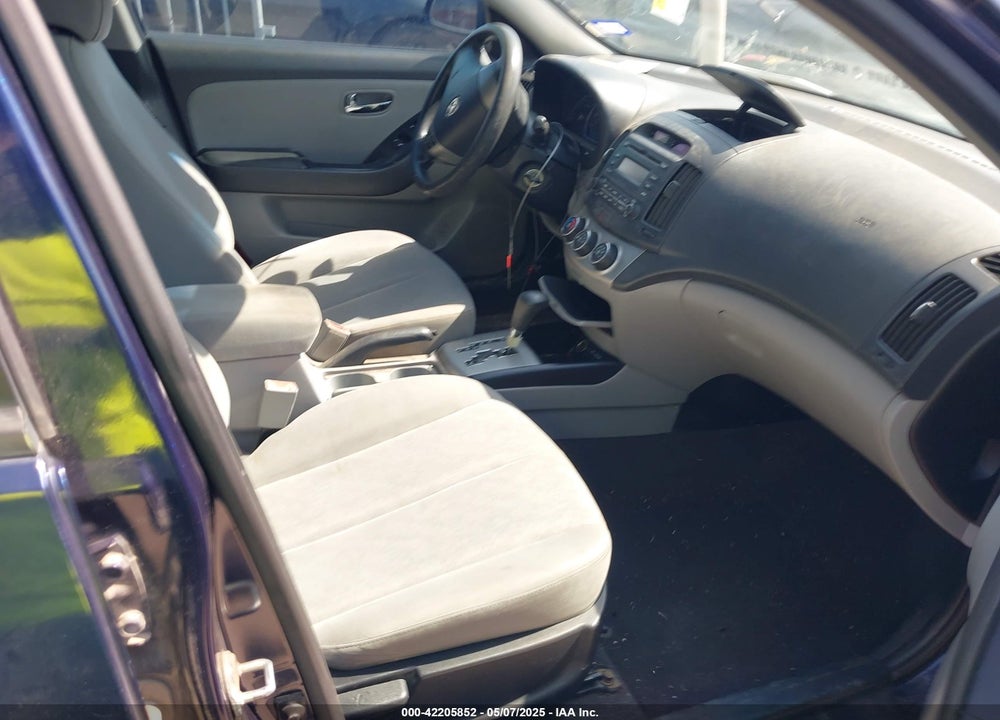 2010 HYUNDAI ELANTRA GLS VIN: KMHDU4AD7AU103131
