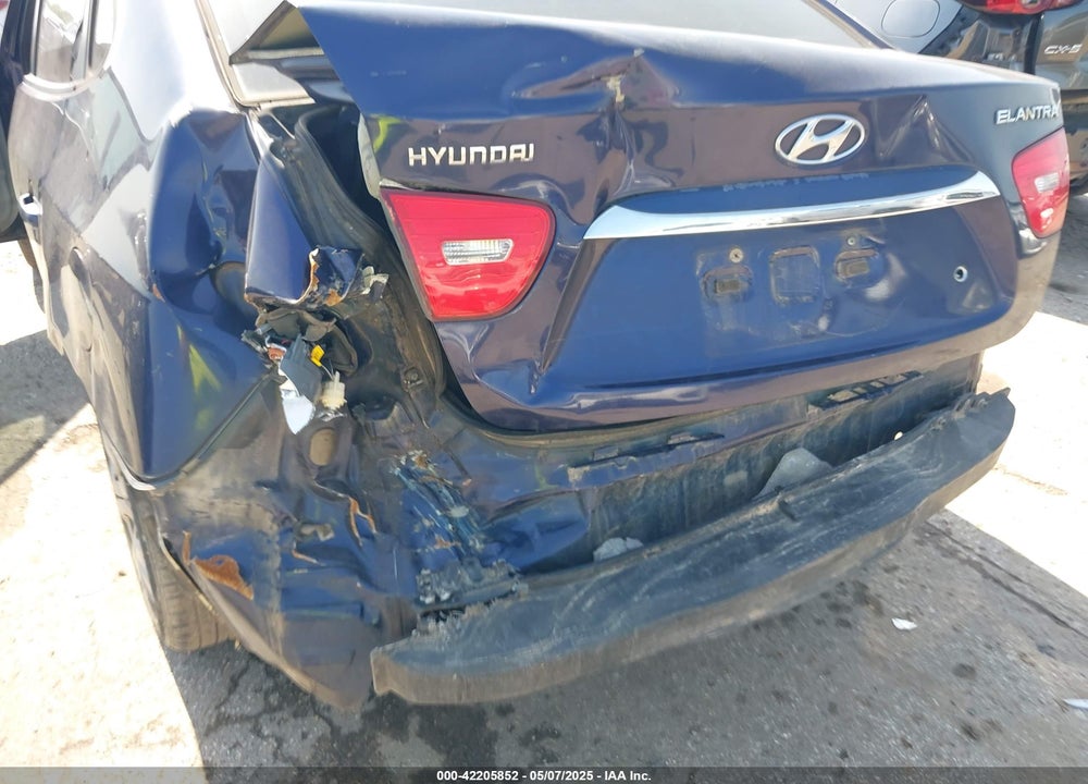 2010 HYUNDAI ELANTRA GLS VIN: KMHDU4AD7AU103131