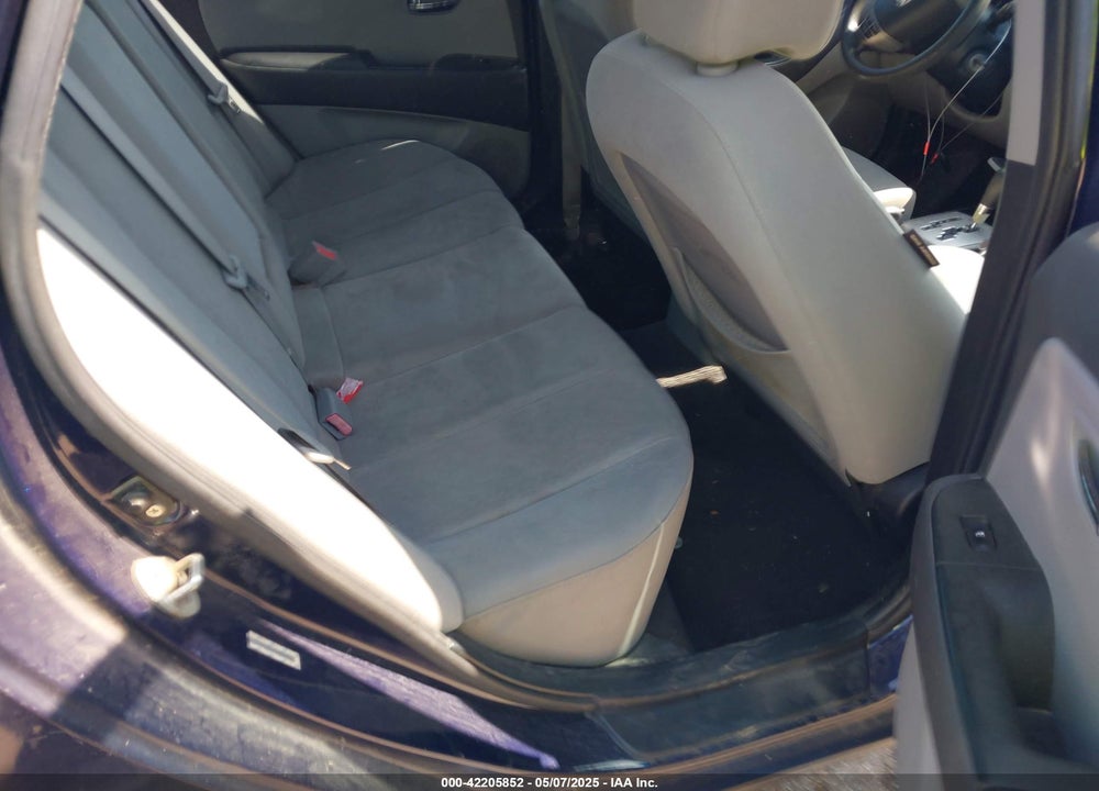 2010 HYUNDAI ELANTRA GLS VIN: KMHDU4AD7AU103131