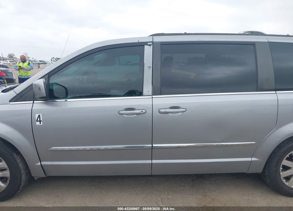 2016 CHRYSLER TOWN & COUNTRY TOURING VIN: 2C4RC1BG6GR110789