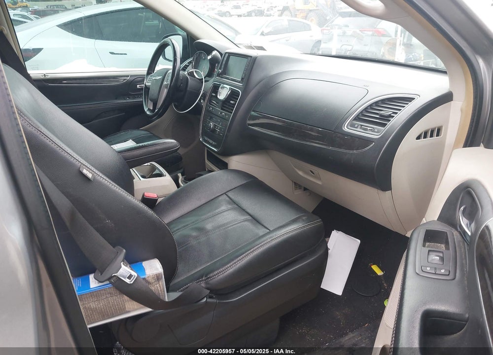2016 CHRYSLER TOWN & COUNTRY TOURING VIN: 2C4RC1BG6GR110789