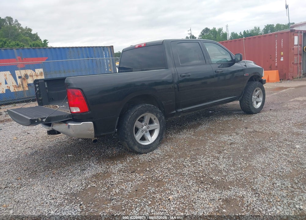 2018 RAM 1500 TRADESMAN 4X4 5'7 BOX VIN: 1C6RR7KM1JS227300