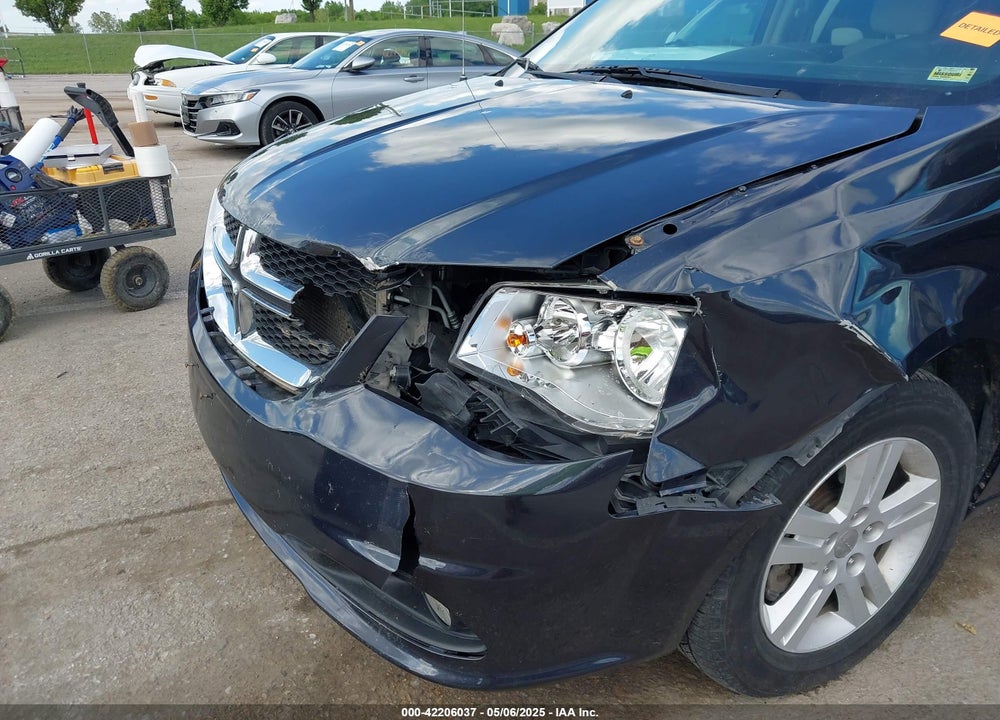 2013 DODGE GRAND CARAVAN CREW VIN: 2C4RDGDGXDR766261