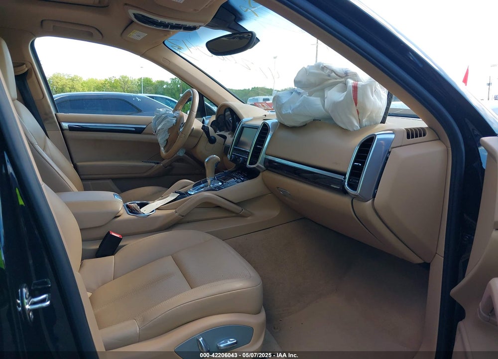 2012 PORSCHE CAYENNE VIN: WP1AA2A28CLA04618