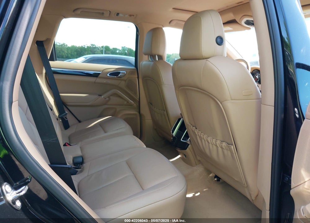 2012 PORSCHE CAYENNE VIN: WP1AA2A28CLA04618