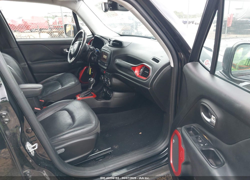 2017 JEEP RENEGADE VIN: ZACCJBCB3HPF32738
