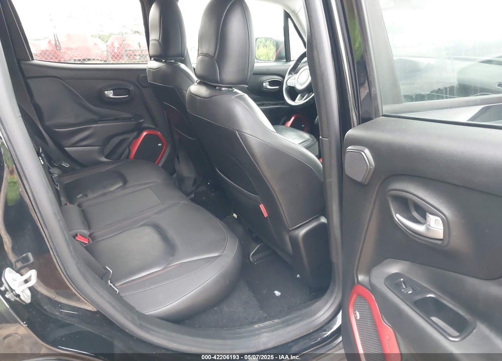 2017 JEEP RENEGADE VIN: ZACCJBCB3HPF32738