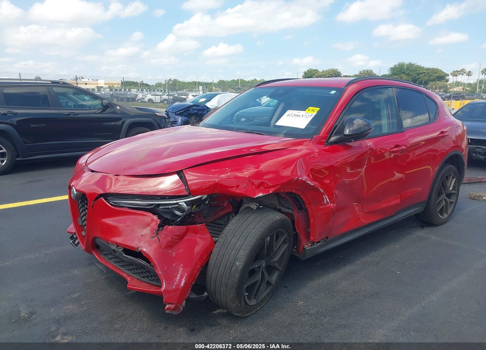 2021 ALFA ROMEO STELVIO VIN: ZASPAJAN7M7D08508