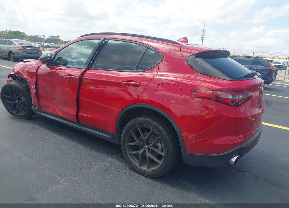 2021 ALFA ROMEO STELVIO VIN: ZASPAJAN7M7D08508