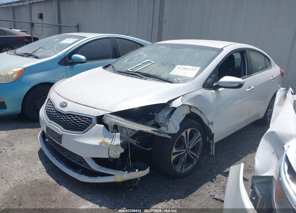 2016 KIA FORTE EX VIN: KNAFX4A85G5450741