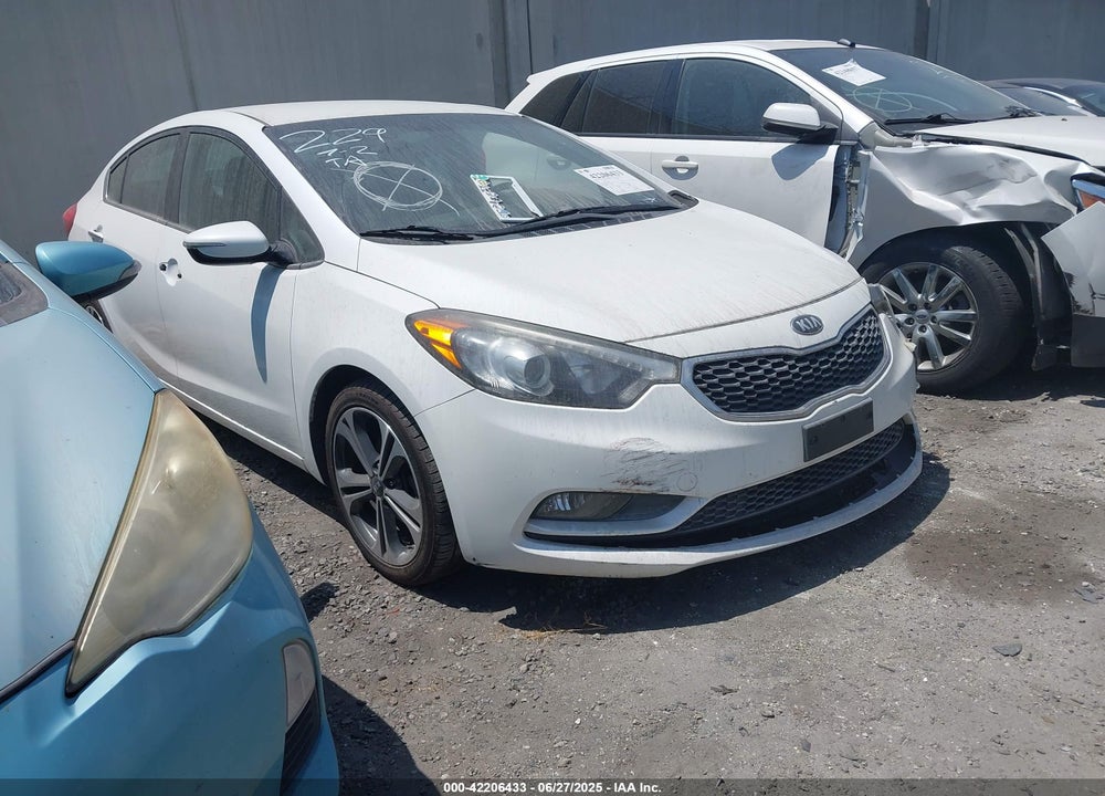 2016 KIA FORTE EX VIN: KNAFX4A85G5450741