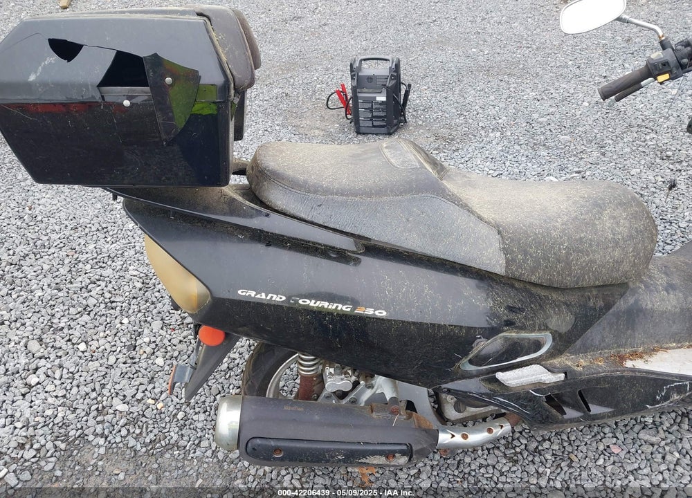 2009 KYMCO GRAND VISTA 250 VIN: LD5TDNPA493000014
