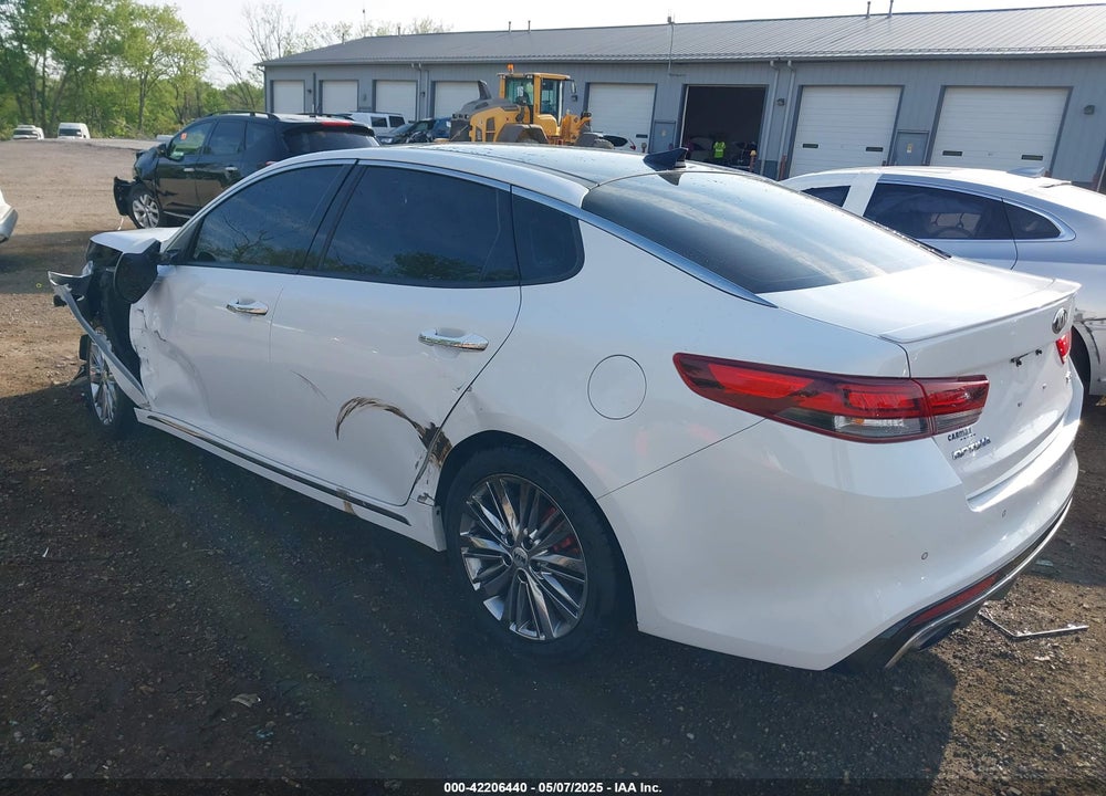 2018 KIA OPTIMA VIN: 5XXGV4L2XJG209198