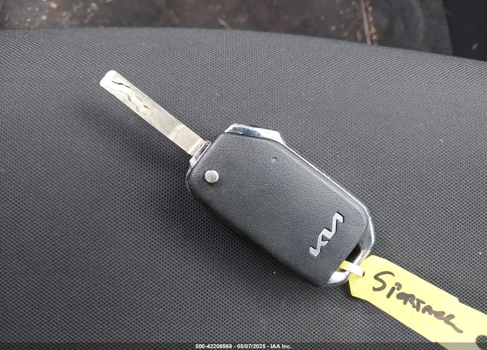 2023 KIA SPORTAGE HYBRID VIN: KNDPUCAG1P7056739
