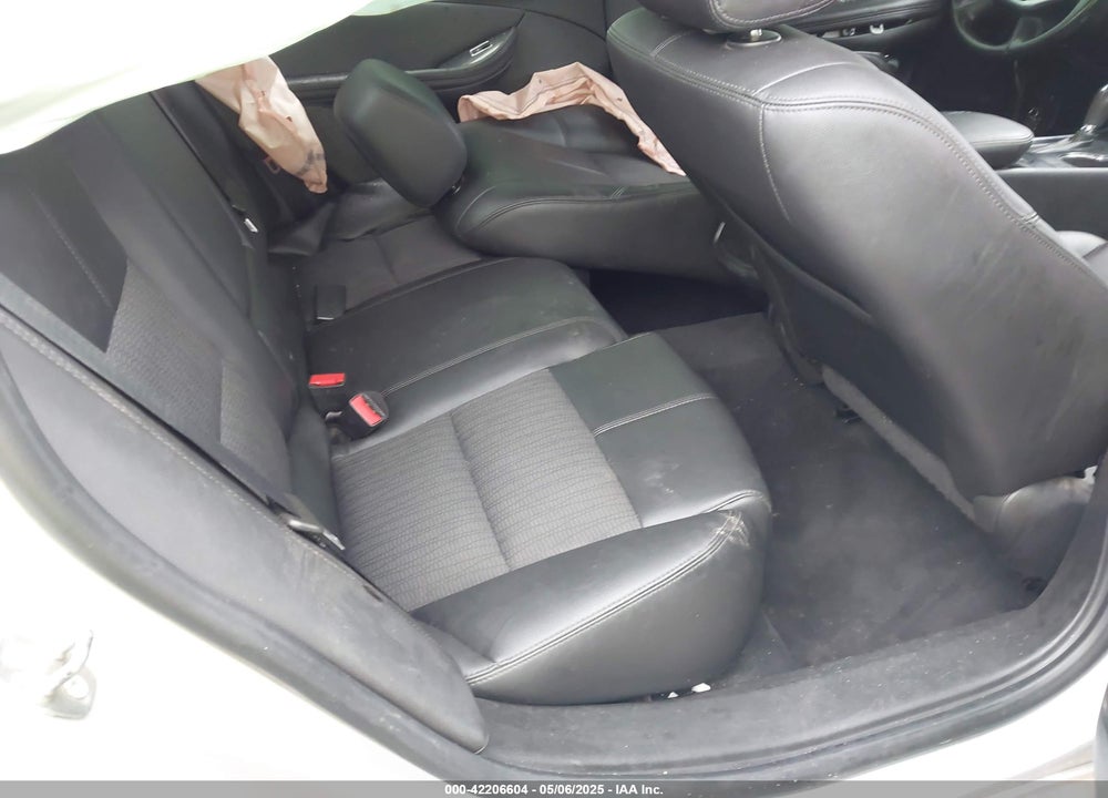 2018 CHEVROLET IMPALA 1LT VIN: 2G1105SA6J9154395