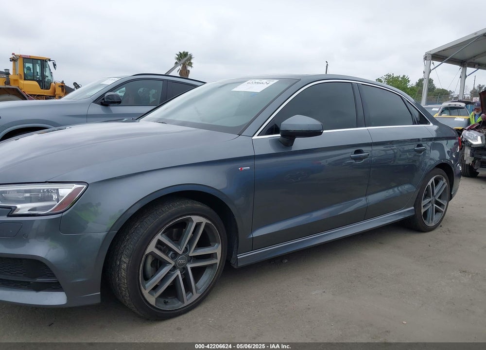 2018 AUDI A3 2.0T PREMIUM/2.0T TECH PREMIUM VIN: WAUJ8GFF7J1068760